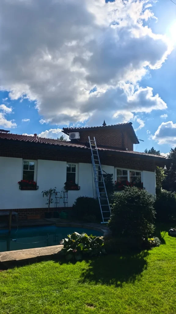 Montáž tepelného čerpadla vzduch/vzduch v RD Slatiňany