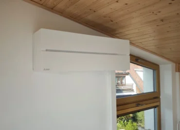 Montáž multisplit klimatizace Mitsubishi Electric v rodinném domě - Havlíčkův Brod