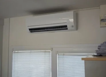 Montáž klimatizace Mitsubishi Electric HR do stavební buňky
