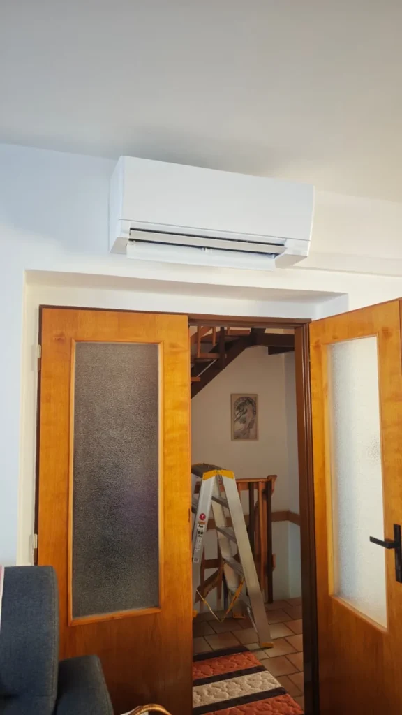 Moravany – instalace klimatizace ve starším rodinném domě