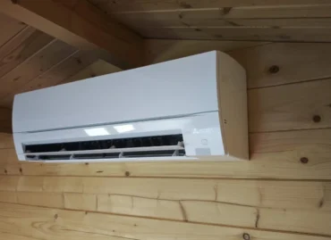 Tepelné čerpadlo Mitsubishi Electric FT v zahradním domku v Luži